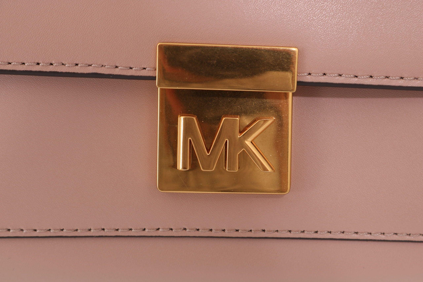 Michael Kors Elegant Pink Leather Mindy Shoulder Bag - Arichezz.store