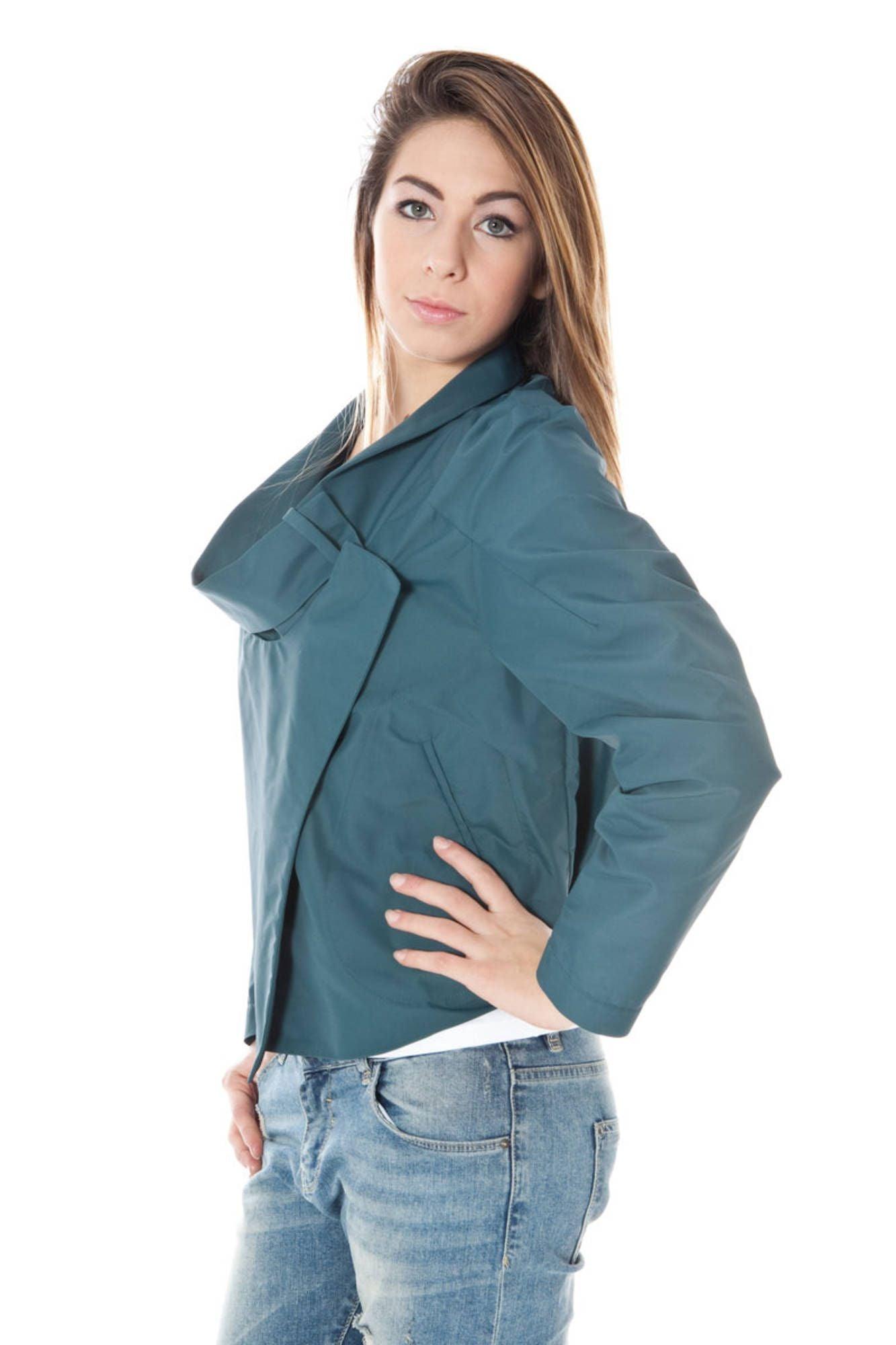 Calvin Klein Women's Green Polyamide Sport Jacket - Arichezz.store