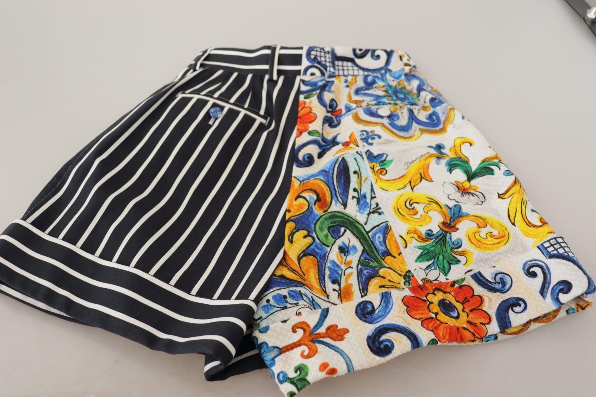 Dolce & Gabbana Majolica High Waist Designer Bermuda Shorts - Arichezz.store