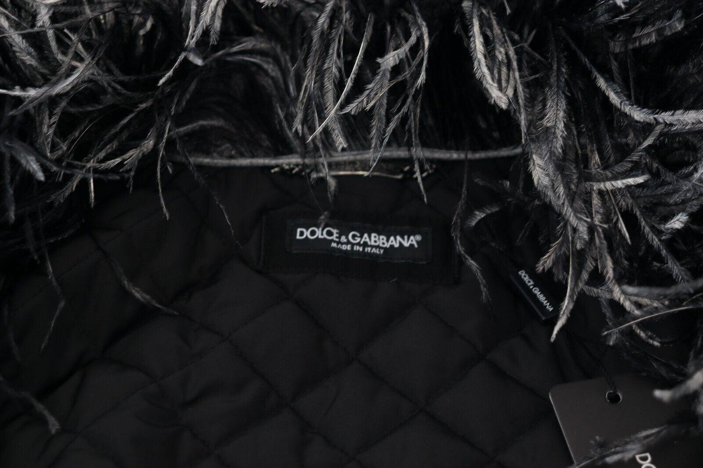 Dolce & Gabbana Elegant Shearling Zip Jacket in Black & White - Arichezz.store