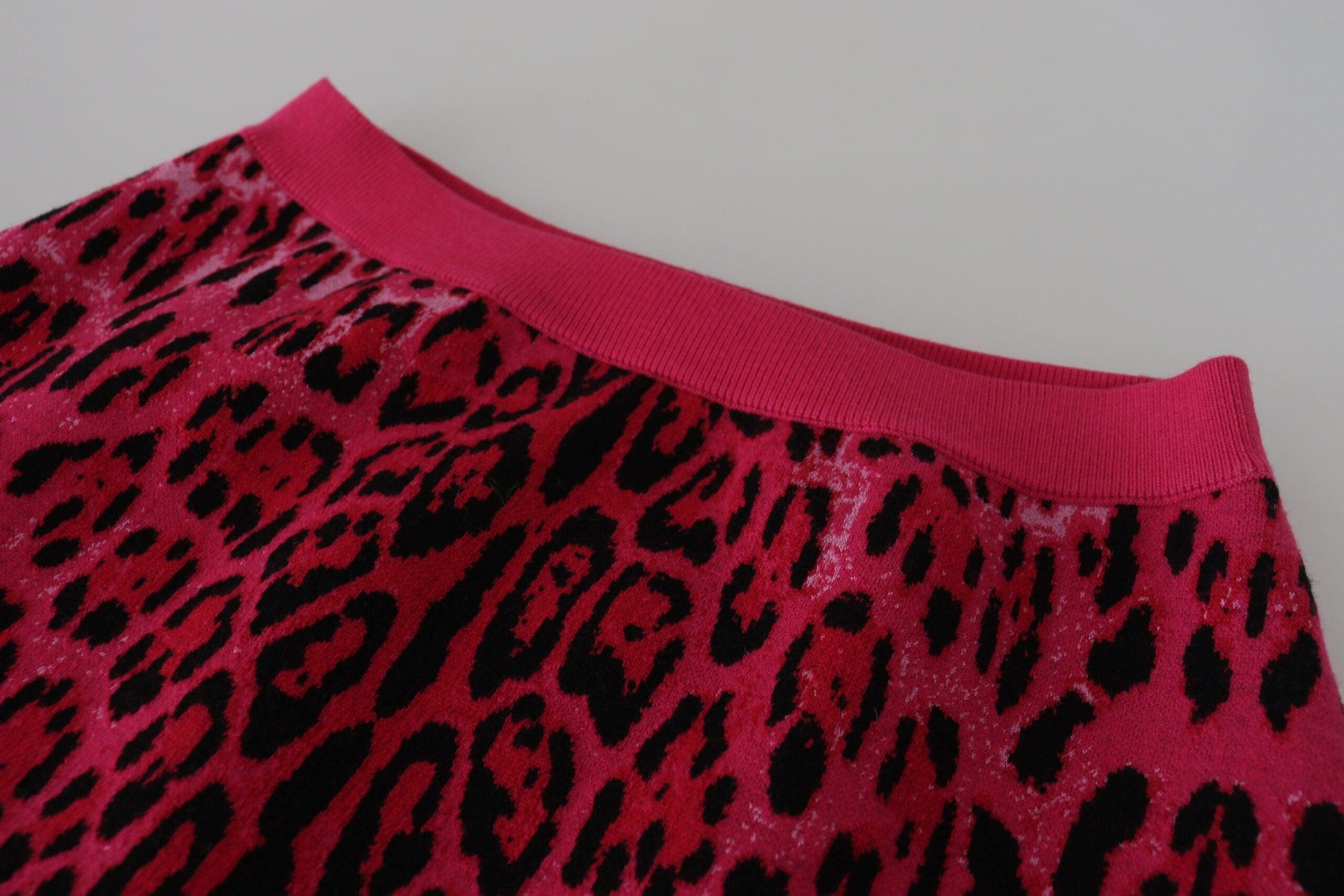 Dolce & Gabbana Chic High Waist Pink Leopard Mini Skirt - Arichezz.store