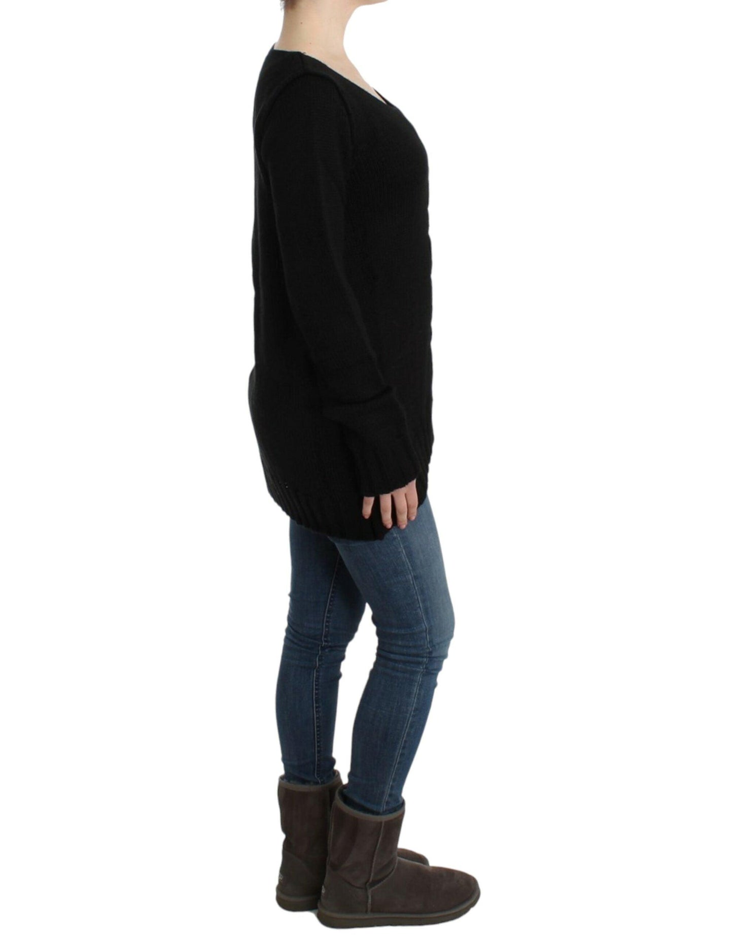 Cavalli Alluring Black Knitted Crew Neck Sweater - Arichezz.store