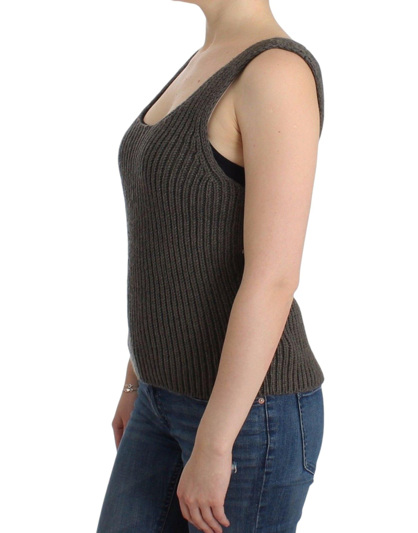 Ermanno Scervino Chic Gray Knit Crew Neck Top - Arichezz.store