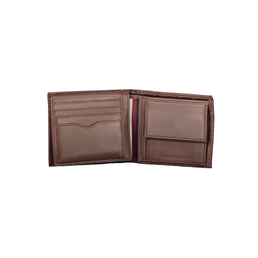 Tommy Hilfiger Elegant Brown Leather Bifold Wallet - Arichezz.store