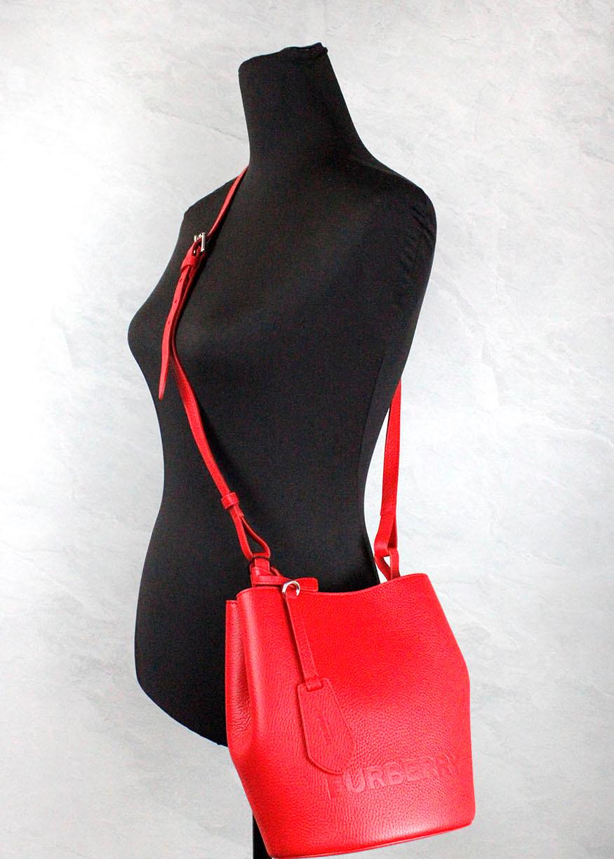 Burberry Lorne Small Red Pebbled Leather Bucket Crossbody Purse Bag - Arichezz.store