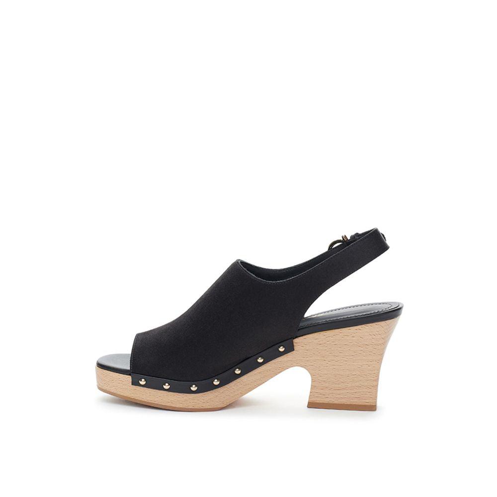 Salvatore Ferragamo Elegant Leather Black Sandals - Arichezz.store