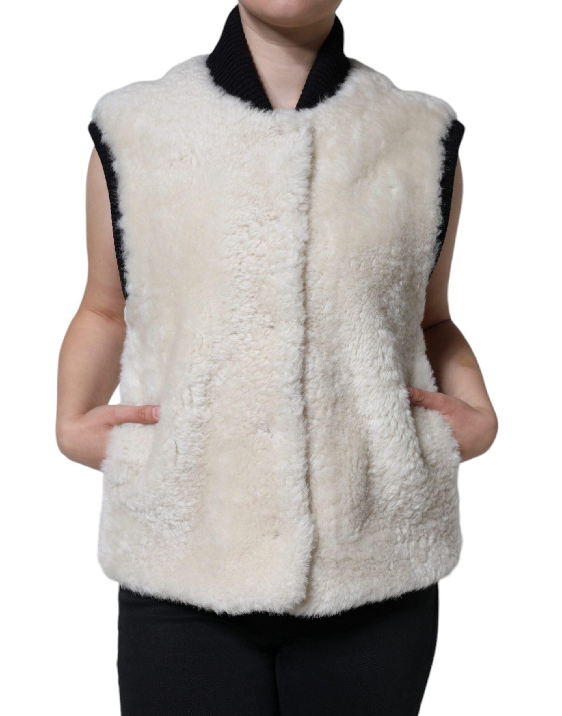 Burberry White Warrenford Shearling Leather Vest Coat - Arichezz.store