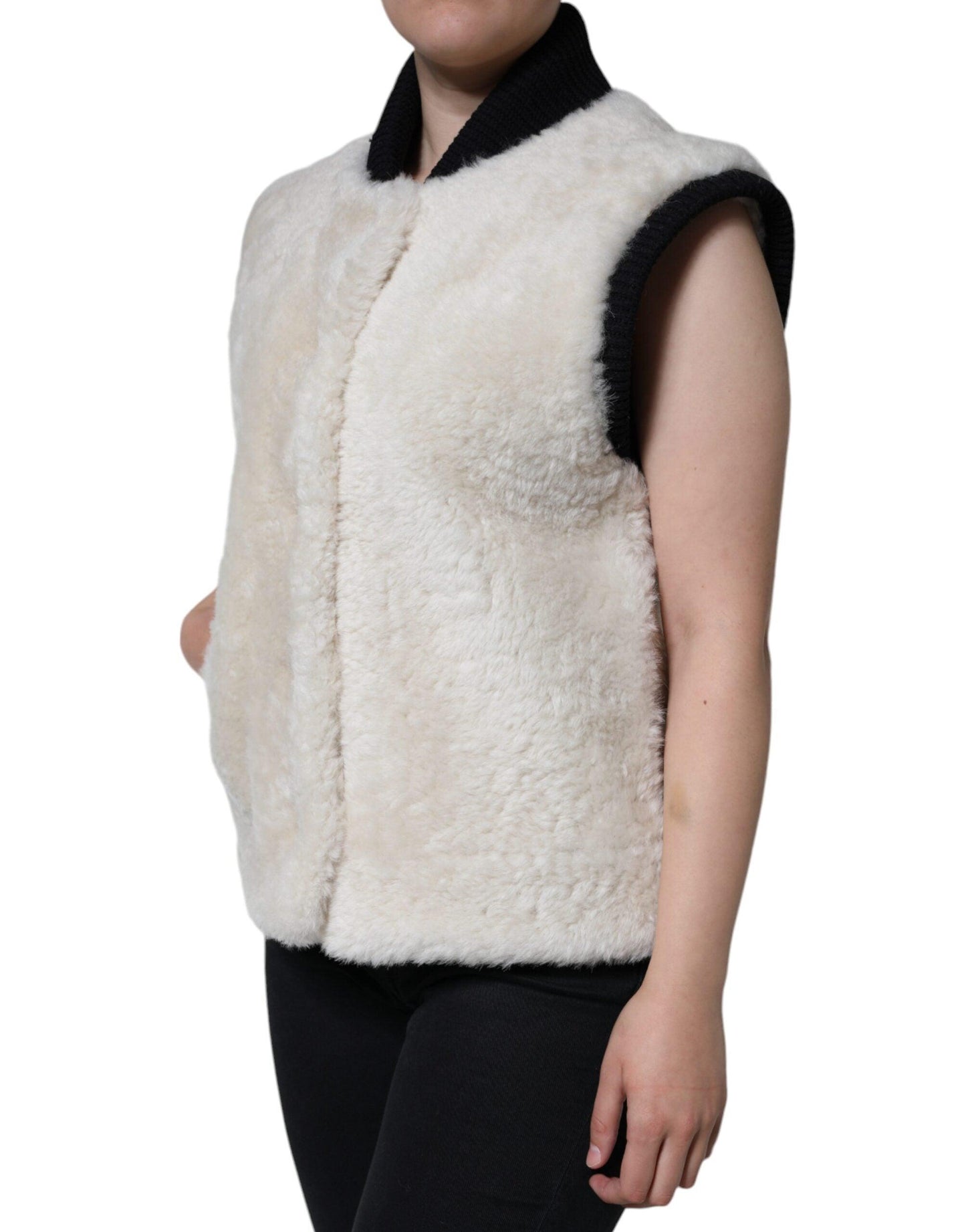 Burberry White Warrenford Shearling Leather Vest Coat - Arichezz.store