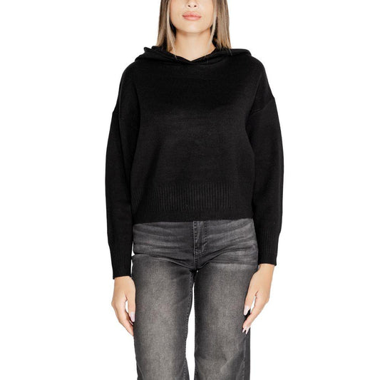 Vero Moda Black Viscose Tops & T-Shirt - Arichezz.store