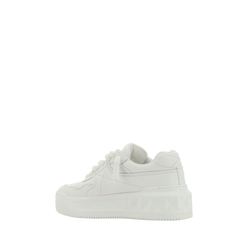 Valentino Garavani Sneakers - Arichezz.store