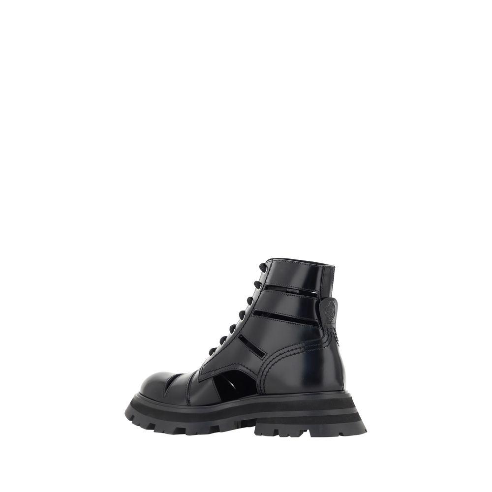 Alexander McQueen Wander Combat Boots - Arichezz.store